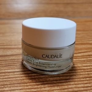 Caudalie- Vinoperfect Instant Brightening Moisturizer